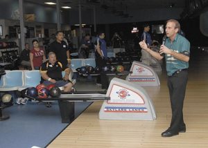 Pro Bowler Salary: How Much Do Professionals Make? - Beginner Bowling Tips