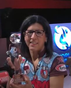 5 of the Best Female Bowlers to Watch Compete - Beginner Bowling Tips